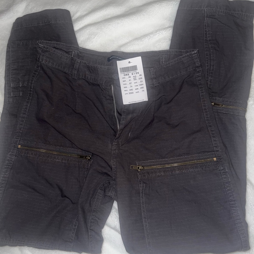 NWT Brandy Melville Cargo Pants